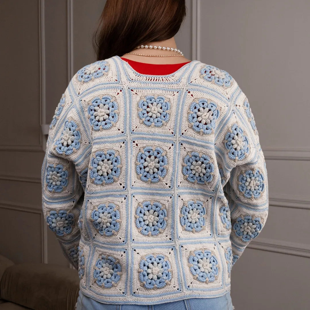 Flower granny square cardigan Leyla