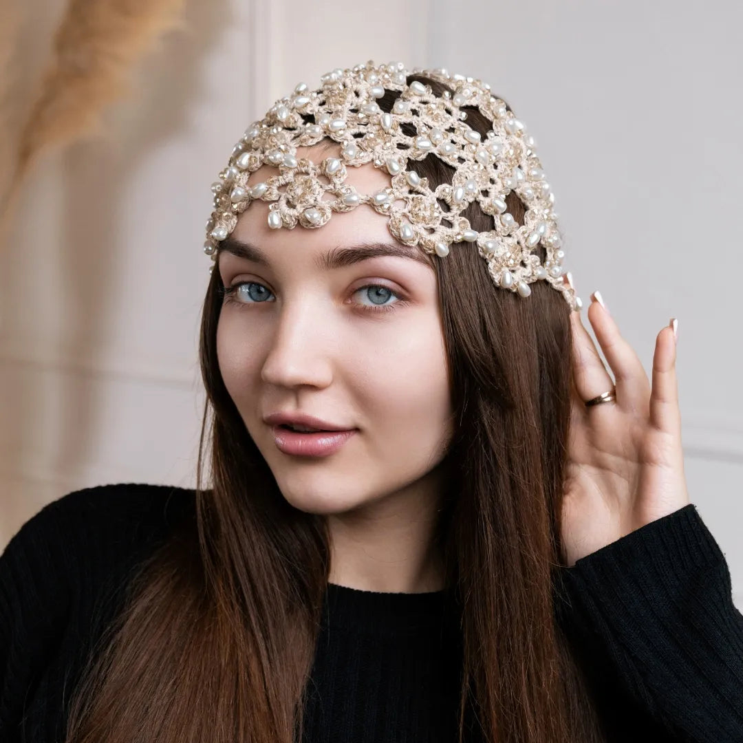 Flower beanie Amanda with pearls & bicones