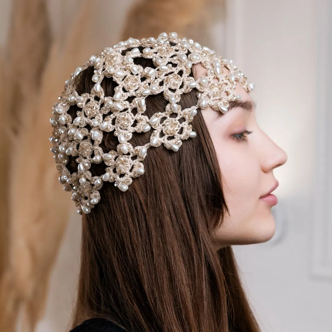 Flower beanie Amanda with pearls & bicones