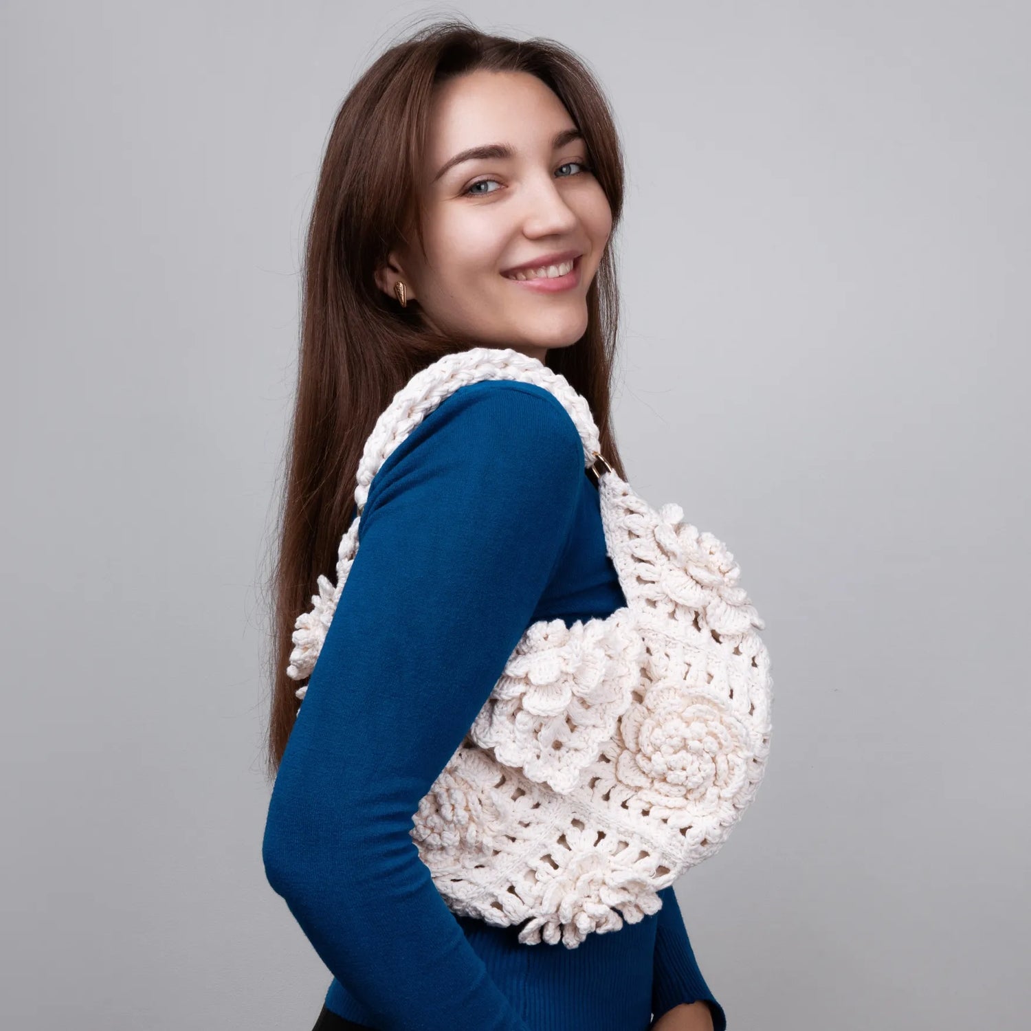 Flower granny square handbag