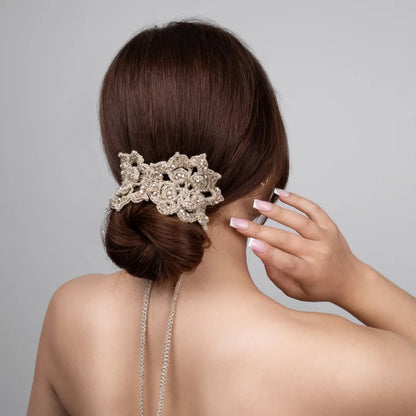 Floral choker with bicones