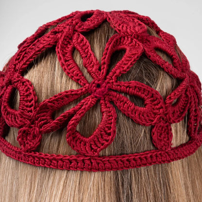 Crochet beanie with flowers