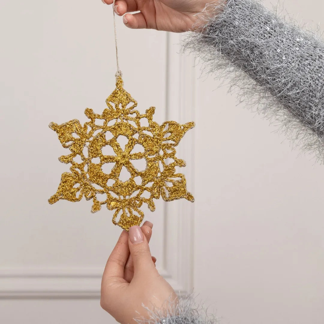 Snowflake with glitter