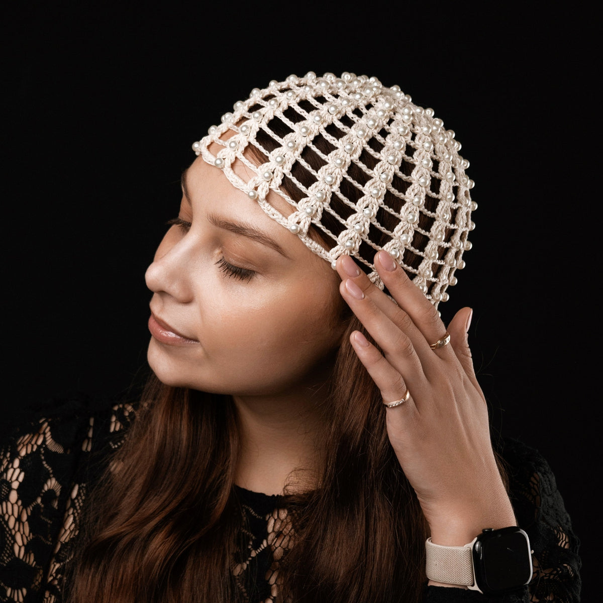 Mesh beanie Audrey with pearls ivory