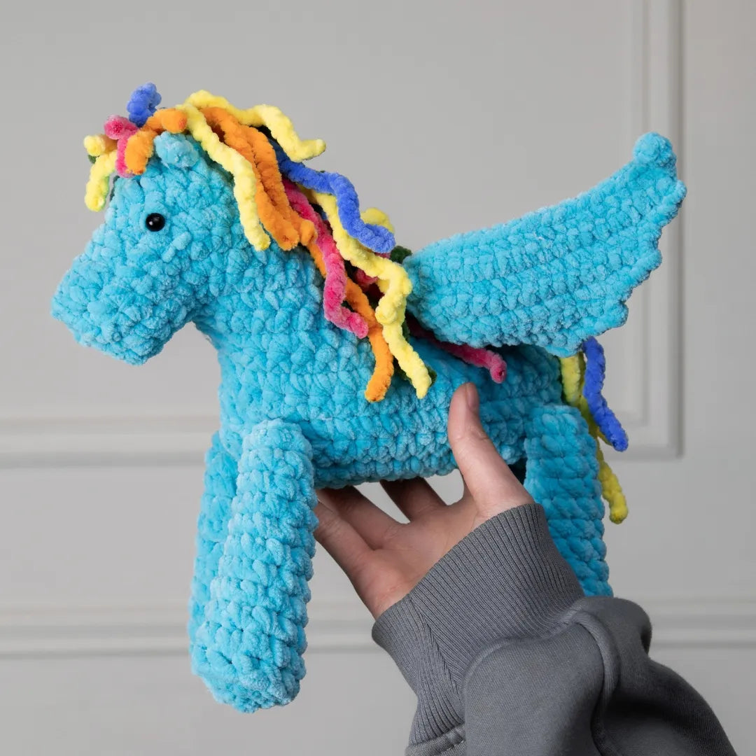 Plush pegasus amigurumi