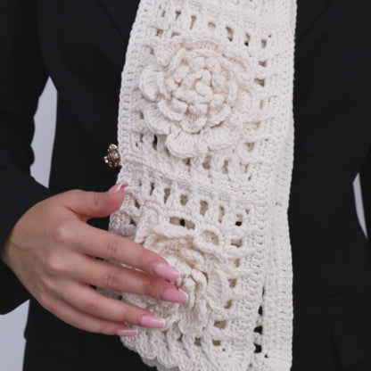 Flower granny square scarf