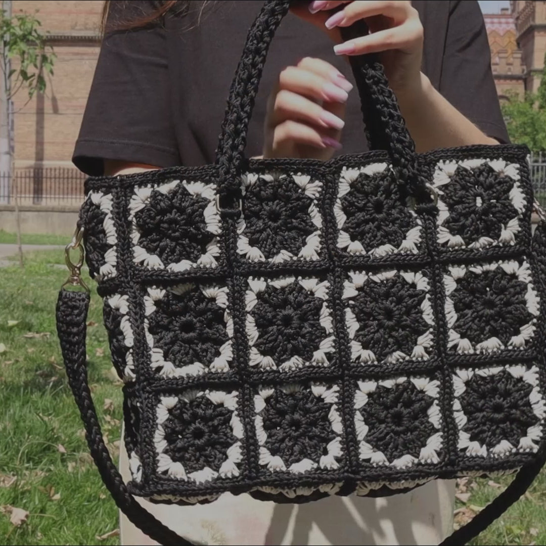 Granny square floral bag